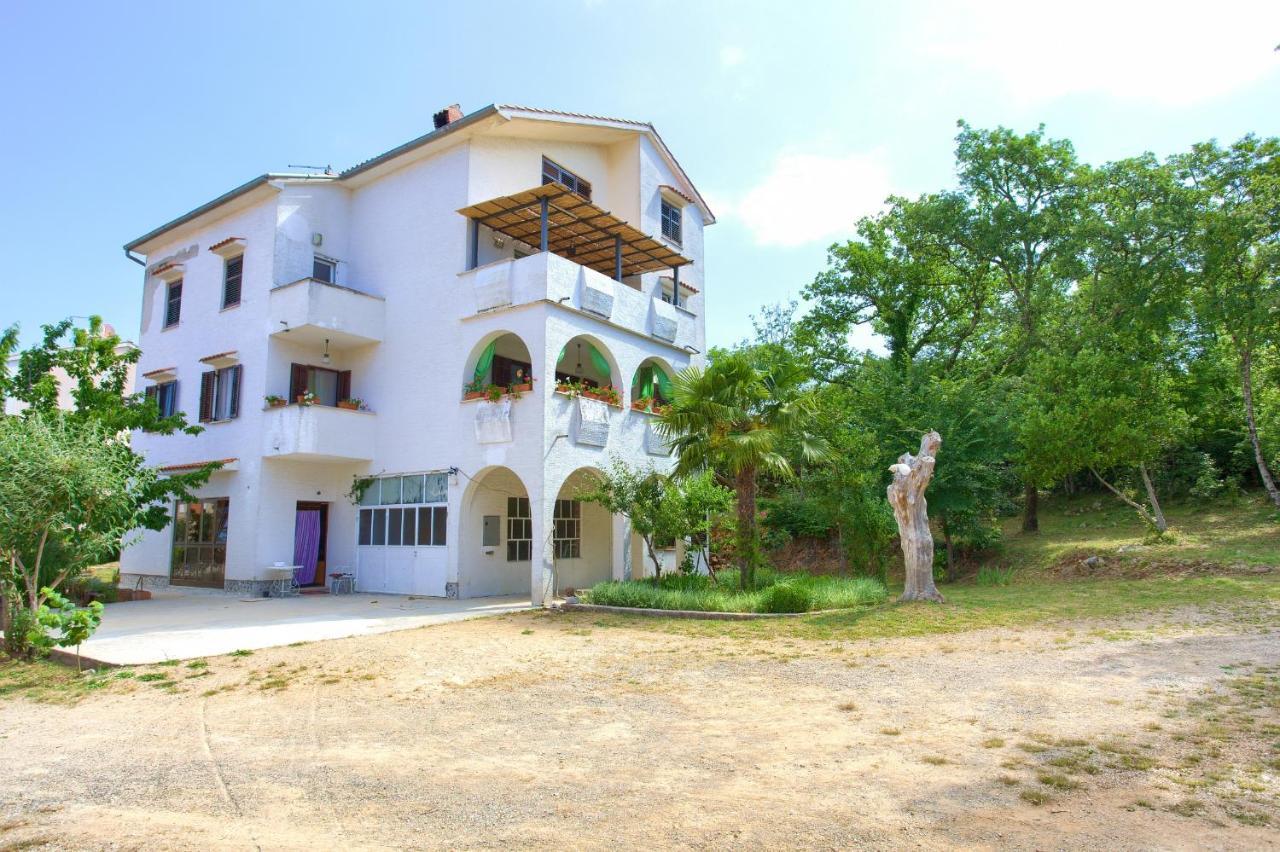 Apartman Mihael Malinska Ngoại thất bức ảnh